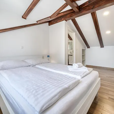 Conrad By Interhome *