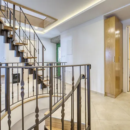 Conrad By Interhome Casa vacanze Abbazia