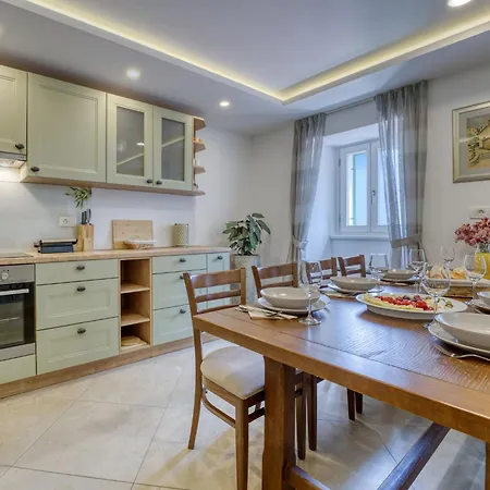 Conrad By Interhome Hébergement de vacances *