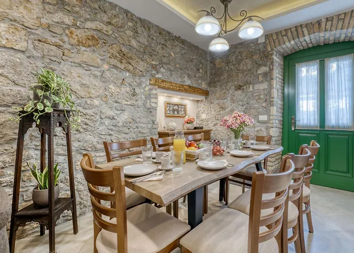 Conrad By Interhome Tatil Evi